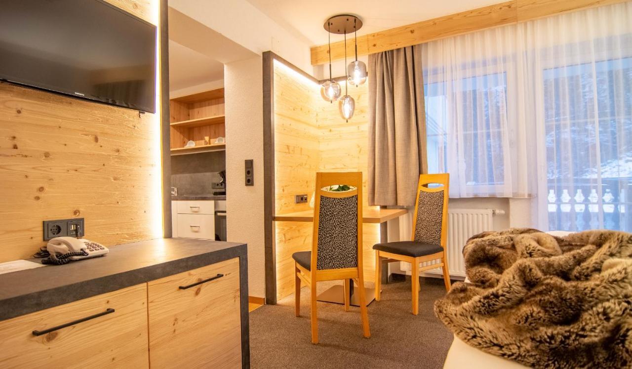 Apart Garni Elfrieda Ischgl Exterior photo
